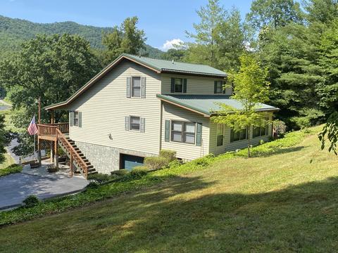 1412 Highway 321 Hampton Tn 37658, Hampton, TN 37658 photo 14