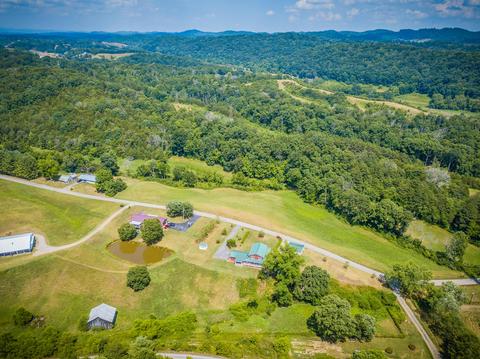 335 Chimney Top Loop Fall Branch Tn 37656, Fall Branch, TN 37656 photo 61