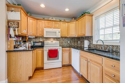 335 Chimney Top Loop Fall Branch Tn 37656, Fall Branch, TN 37656 photo 32