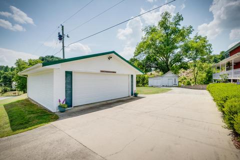 335 Chimney Top Loop Fall Branch Tn 37656, Fall Branch, TN 37656 photo 11