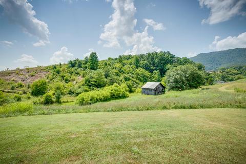 335 Chimney Top Loop Fall Branch Tn 37656, Fall Branch, TN 37656 photo 17