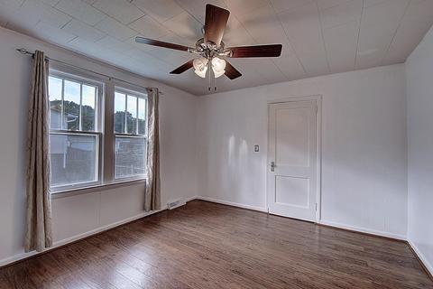 230 4th Street Erwin Tn 37650, Erwin, TN 37650 photo 19