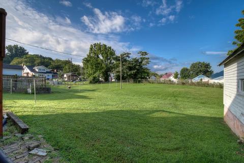 230 4th Street Erwin Tn 37650, Erwin, TN 37650 photo 32