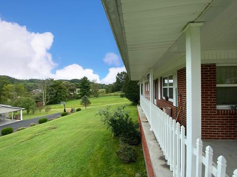 9609 Charles Avenue Wise Va 24293, Wise, VA 24293 photo 2