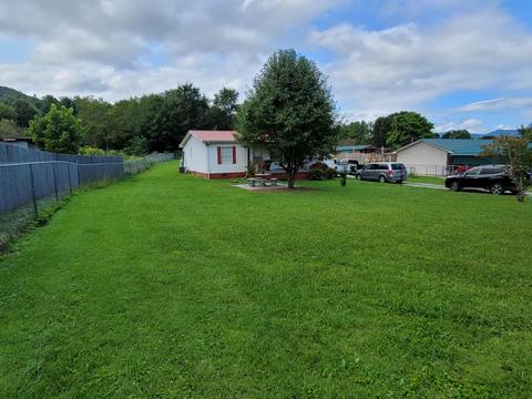 116 Roberts Street Erwin Tn 37650, Erwin, TN 37650 photo 2