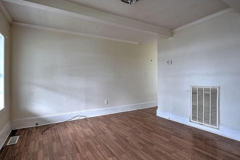 115 13th Street Bristol Tn 37620, Bristol, TN 37620 photo 4