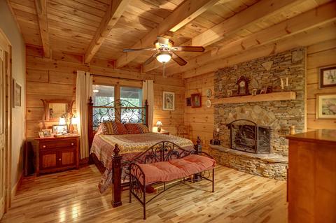 413 Doe Trail Hampton Tn 37658, Hampton, TN 37658 photo 13