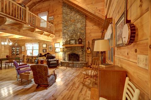 413 Doe Trail Hampton Tn 37658, Hampton, TN 37658 photo 11