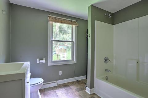 20018 Pairgin Road Bristol Va 24202, Bristol, VA 24202 photo 10