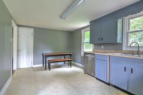 20018 Pairgin Road Bristol Va 24202, Bristol, VA 24202 photo 9