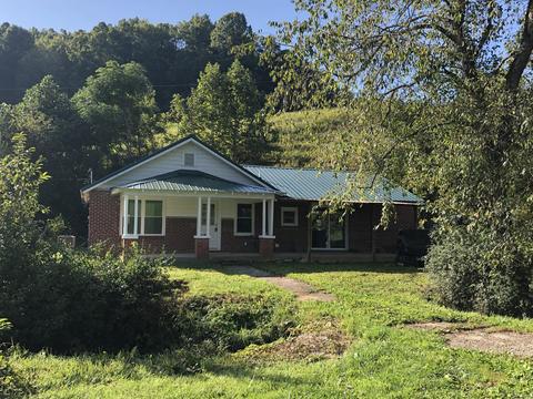 849 Piney Grove Road Hampton Tn 37658, Hampton, TN 37658 photo 2