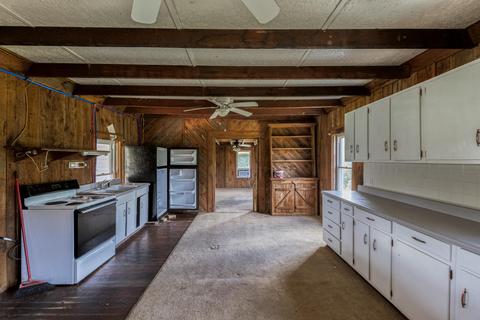 385 Bishop Loop Greeneville Tn 37743, Greeneville, TN 37743 photo 12