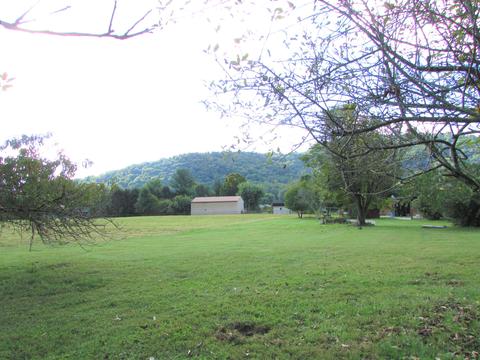 115 Midnight Drive Elizabethton Tn 37643, Elizabethton, TN 37643 photo 2