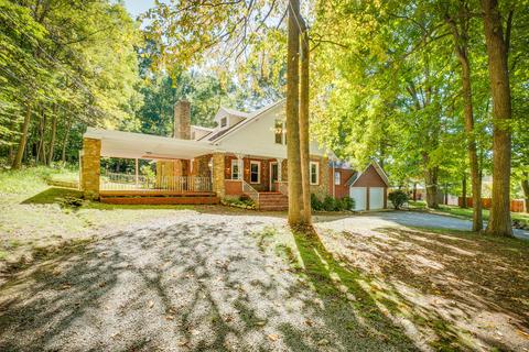 2108 N Main Avenue Erwin Tn 37650, Erwin, TN 37650 photo 2