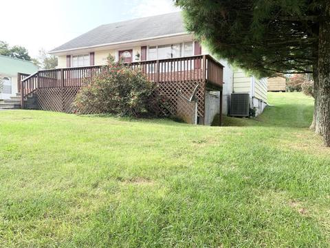 1609 E Fairview Avenue Johnson City Tn 37601, Johnson City, TN 37601 photo 4