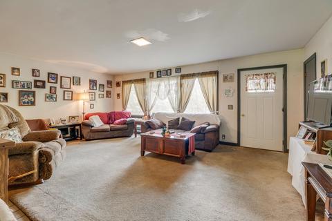 746 N Elm Avenue Erwin Tn 37650, Erwin, TN 37650 photo 6