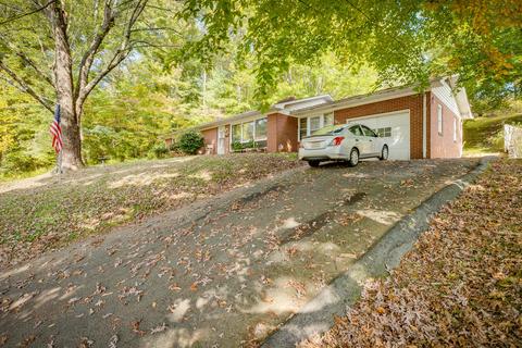 746 N Elm Avenue Erwin Tn 37650, Erwin, TN 37650 photo 3