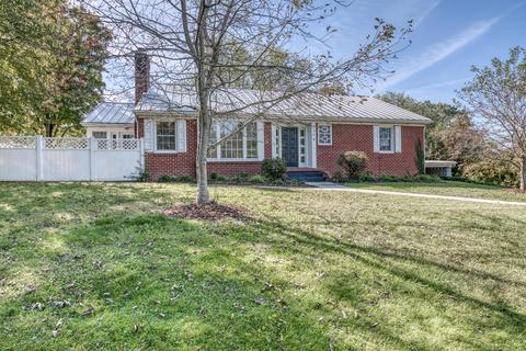 236 Jefferson Drive Bristol Va 24201, Bristol, VA 24201 photo 2
