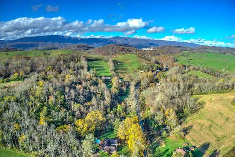 8098 Crescent Road Glade Spring Va 24340, Glade Spring, VA 24340 photo 4