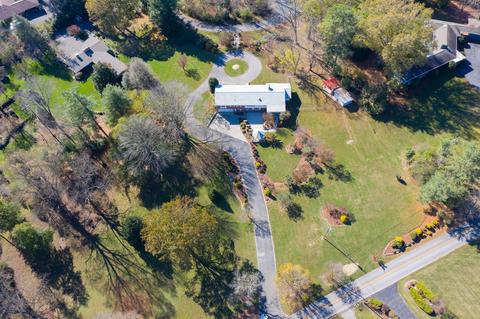 207 Maple Tree Drive Bristol Tn 37620, Bristol, TN 37620 photo 43