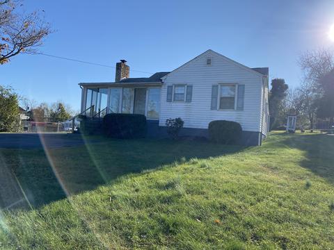 21 Crescent Drive Bristol Va 24201, Bristol, VA 24201 photo 1