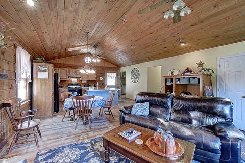 156 Mountain View Circle Hampton Tn 37658, Hampton, TN 37658 photo 10
