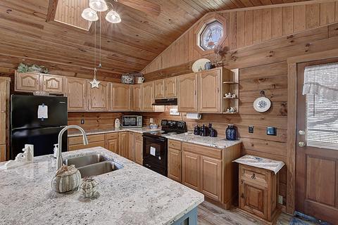 156 Mountain View Circle Hampton Tn 37658, Hampton, TN 37658 photo 13