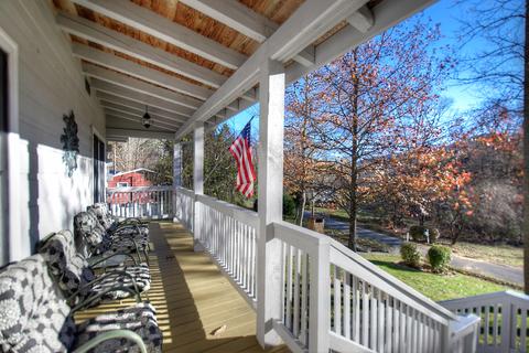 156 Mountain View Circle Hampton Tn 37658, Hampton, TN 37658 photo 7