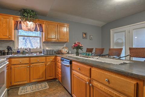 11348 Mount Calm Drive Glade Spring Va 24340, Glade Spring, VA 24340 photo 5