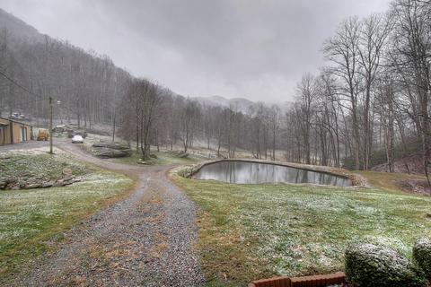 327 Falls Road Hampton Tn 37658, Hampton, TN 37658 photo 40