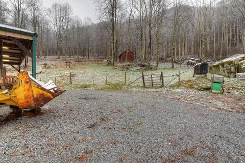 327 Falls Road Hampton Tn 37658, Hampton, TN 37658 photo 34