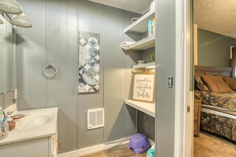 22293 Ivanhoe Road Bristol Va 24202, Bristol, VA 24202 photo 22