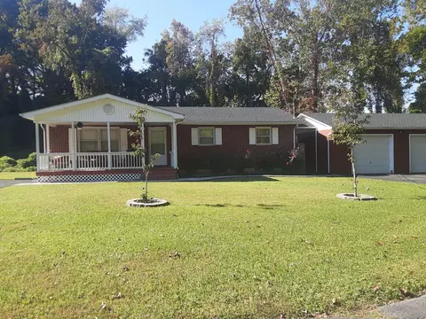122 Meadowbrook Drive Erwin Tn 37650, Erwin, TN 37650 photo 1