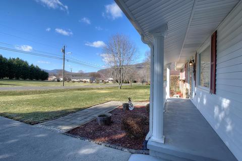 813 9th Street Erwin Tn 37650, Erwin, TN 37650 photo 5
