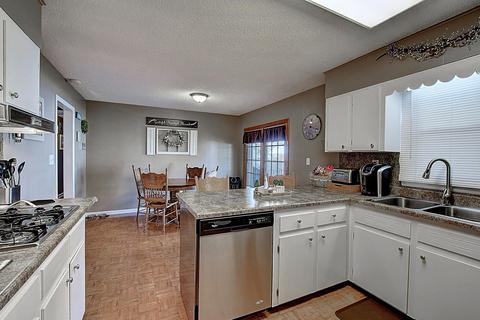 813 9th Street Erwin Tn 37650, Erwin, TN 37650 photo 15