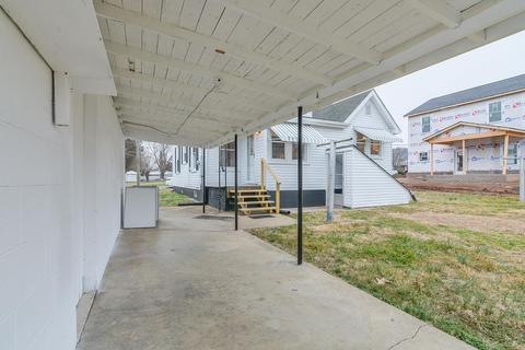 310 8th Street Erwin Tn 37650, Erwin, TN 37650 photo 33