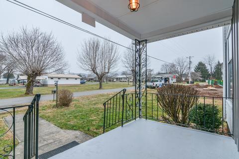 310 8th Street Erwin Tn 37650, Erwin, TN 37650 photo 6