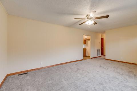 120 Meadowbrook Street Erwin Tn 37650, Erwin, TN 37650 photo 8