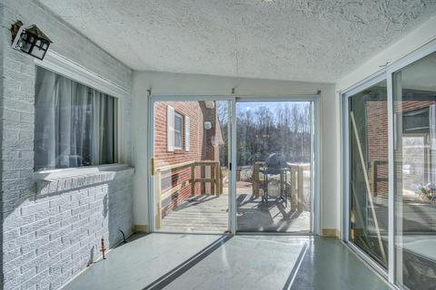 274 Escape Mountain Road Hampton Tn 37658, Hampton, TN 37658 photo 31