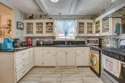 274 Escape Mountain Road Hampton Tn 37658, Hampton, TN 37658 photo 12