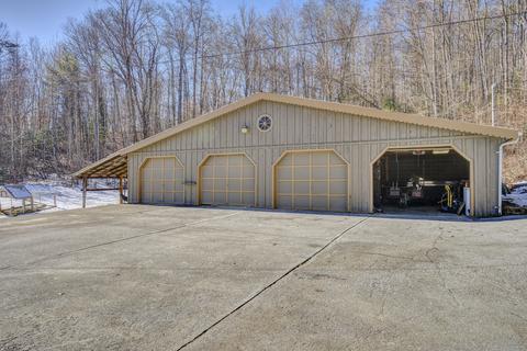 274 Escape Mountain Road Hampton Tn 37658, Hampton, TN 37658 photo 3