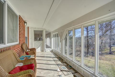 274 Escape Mountain Road Hampton Tn 37658, Hampton, TN 37658 photo 4