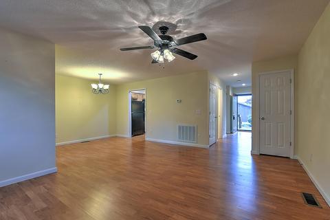 1104 Timbers East 1104 Greeneville Tn 37745, Greeneville, TN 37745 photo 4