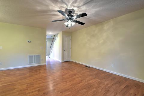 1104 Timbers East 1104 Greeneville Tn 37745, Greeneville, TN 37745 photo 5