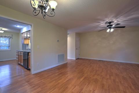 1104 Timbers East 1104 Greeneville Tn 37745, Greeneville, TN 37745 photo 10