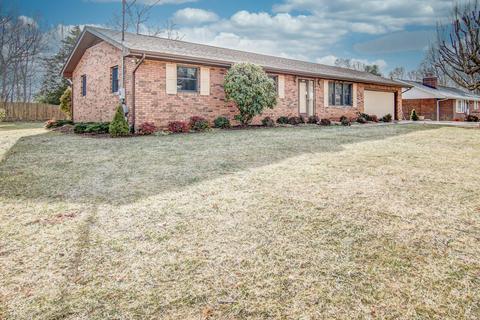 140 Hermitage Drive Bristol Tn 37620, Bristol, TN 37620 photo 3