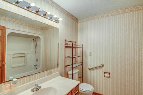 140 Hermitage Drive Bristol Tn 37620, Bristol, TN 37620 photo 24