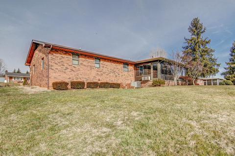 140 Hermitage Drive Bristol Tn 37620, Bristol, TN 37620 photo 7