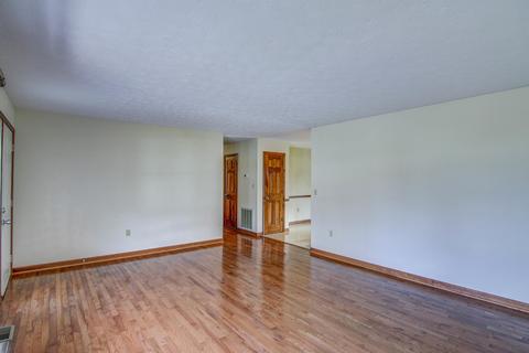 140 Hermitage Drive Bristol Tn 37620, Bristol, TN 37620 photo 11