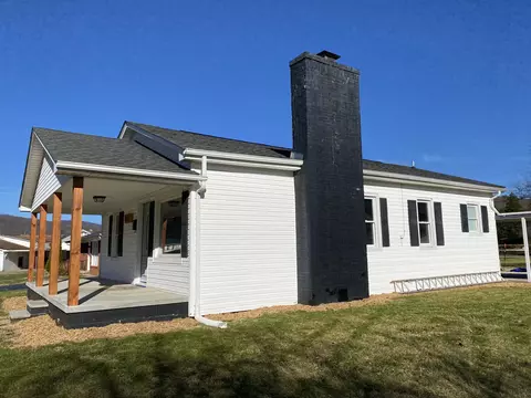512 S Street Erwin Tn 37650, Erwin, TN 37650 photo 3
